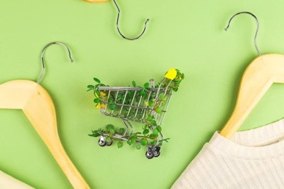 Circular Fashion and Technology:  Moving Towards a Closed-Loop System