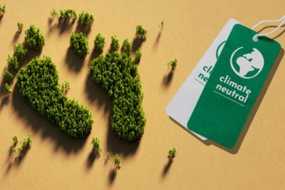 Fashion's Carbon Footprint: How to Reduce Your Style's Impact